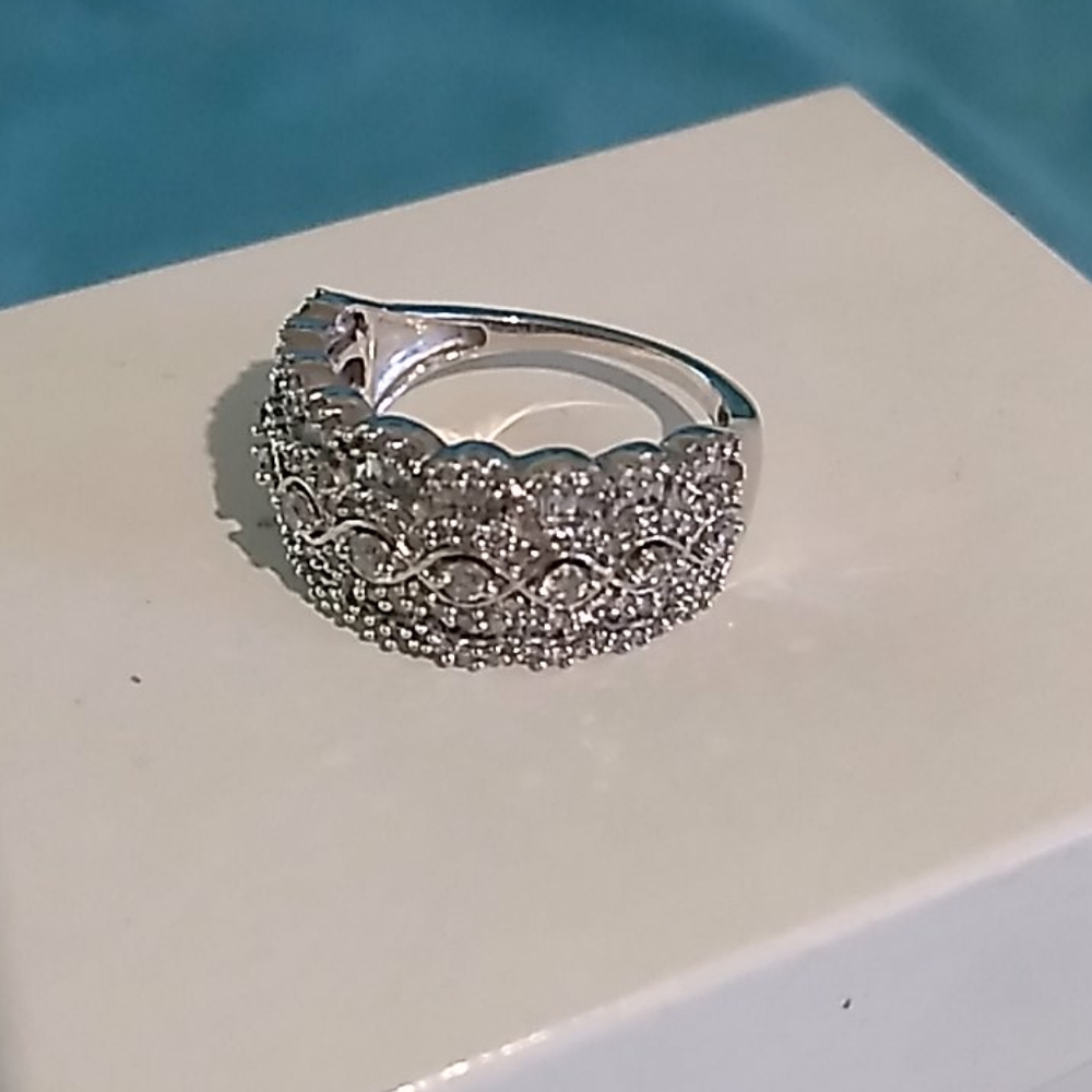 Vintage Style 10K WG 1.0ctw Diamond Ring - Picture 7 of 13